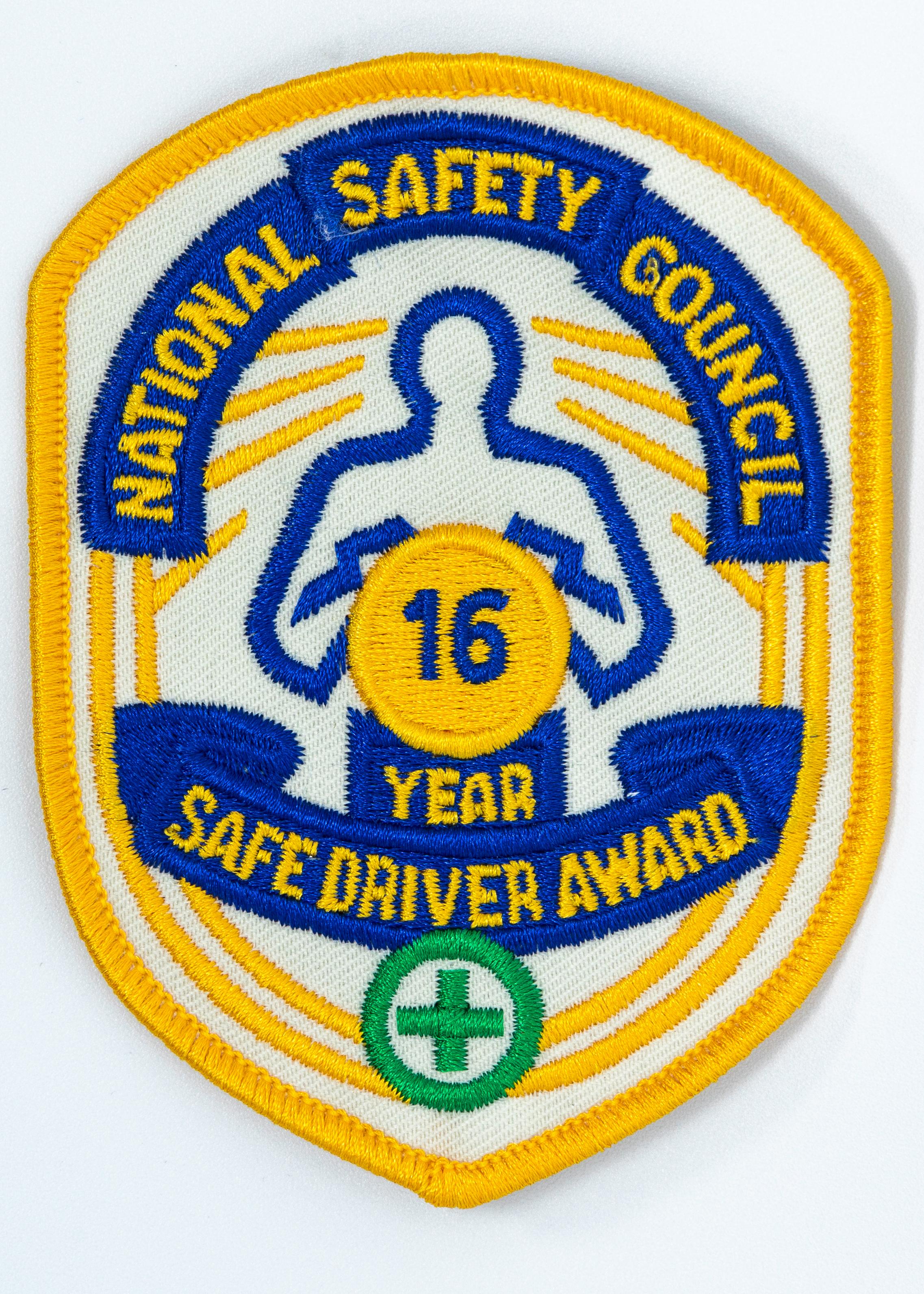 Safe Driver Award Arm Patch 16 Yr product image