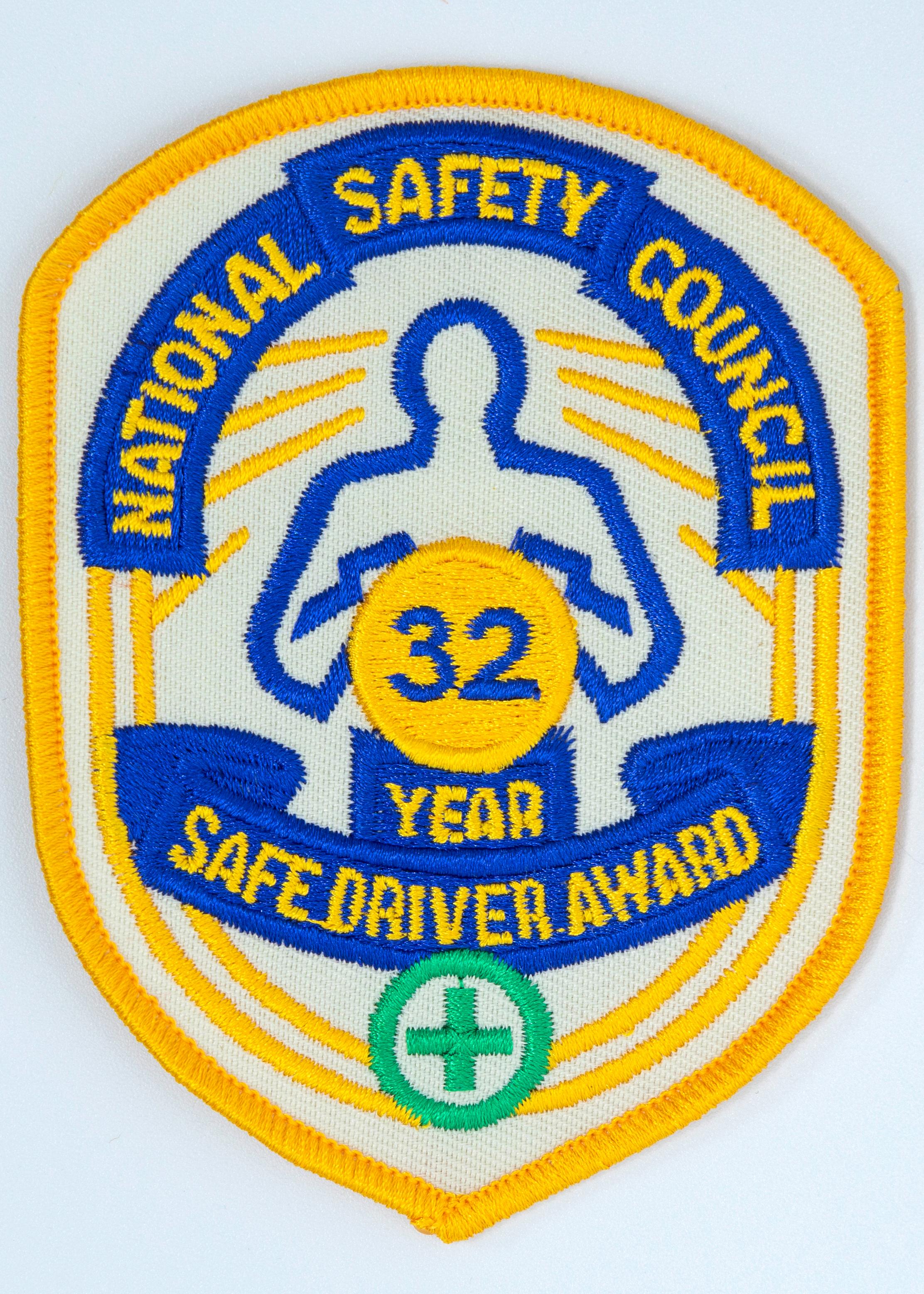 Safe Driver Award Arm Patch 32 Yr product image